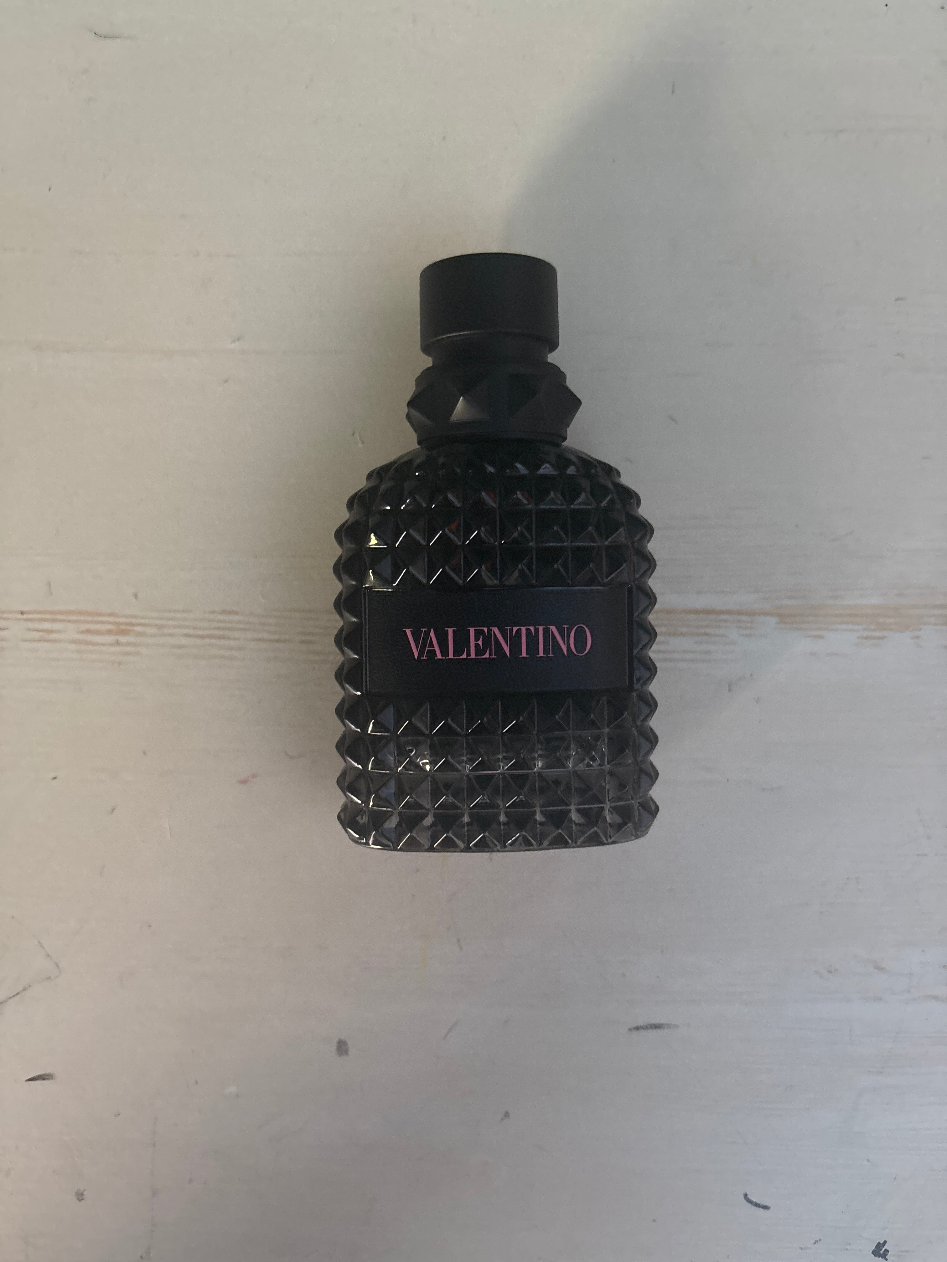 Valentino Uomo Born in Roma Extradose Sample